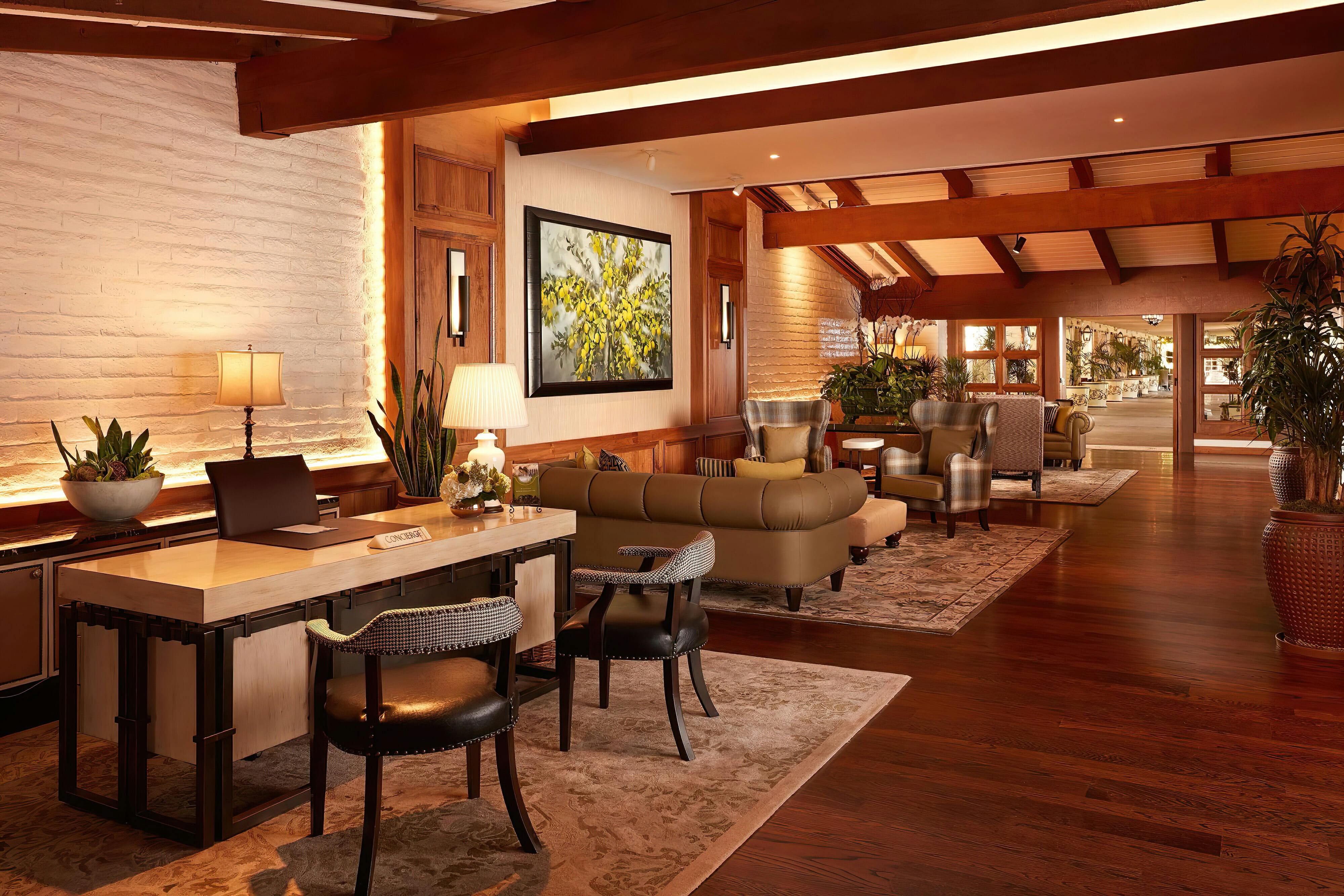 Lounge view of Rancho Bernardo Inn