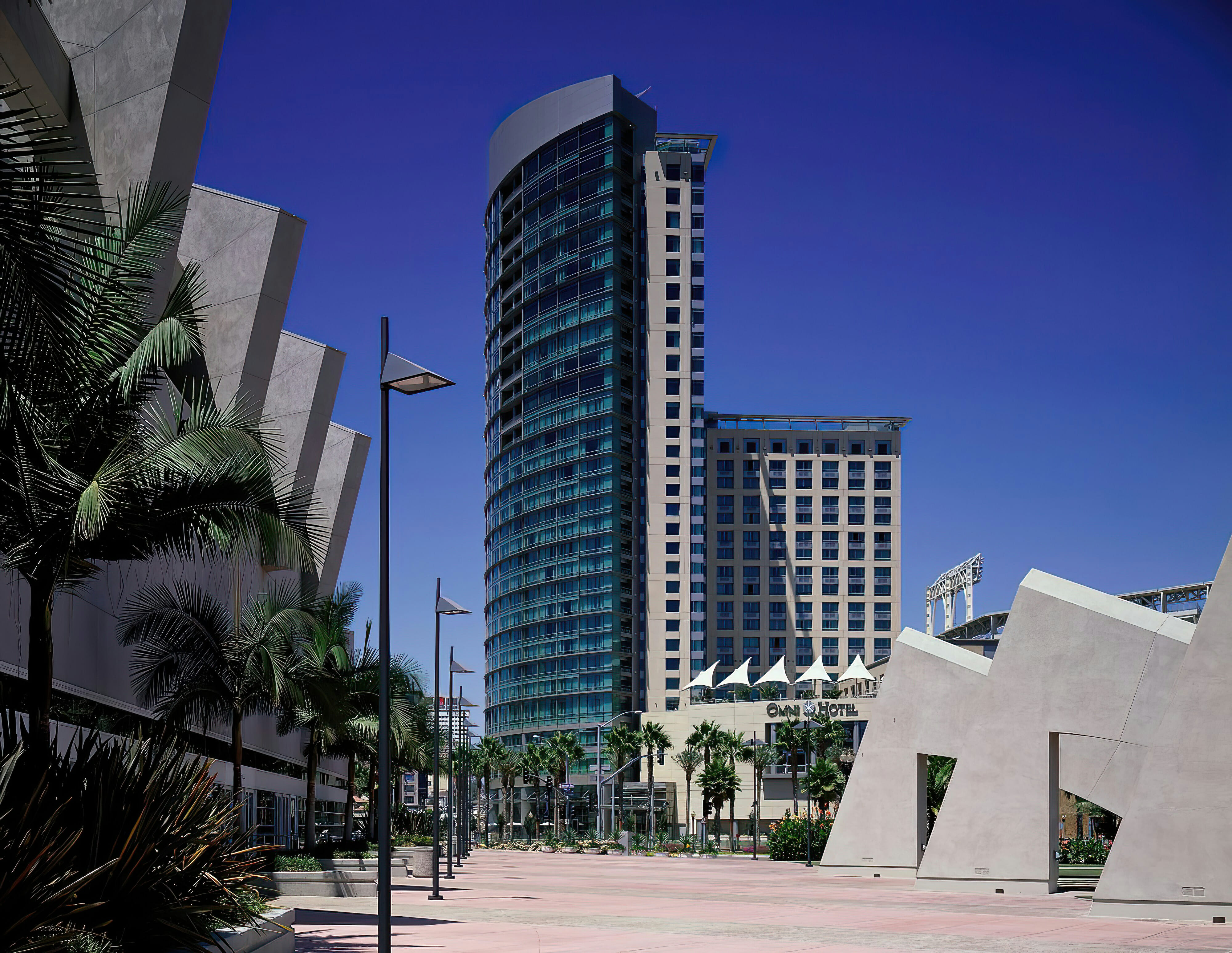 Building view of Omni San Diego Hotel
