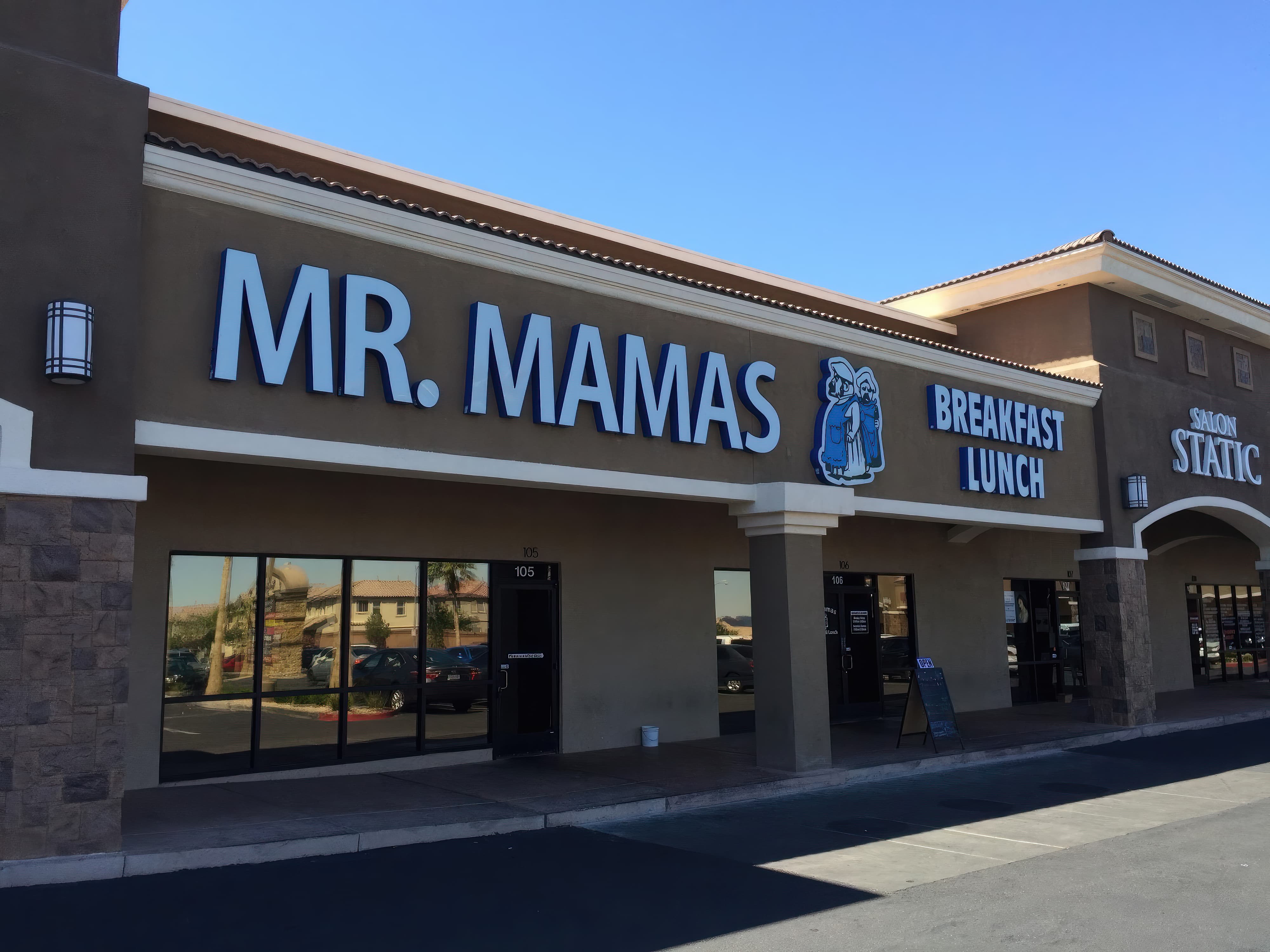 Mr. Mamas Las Vegas exterior