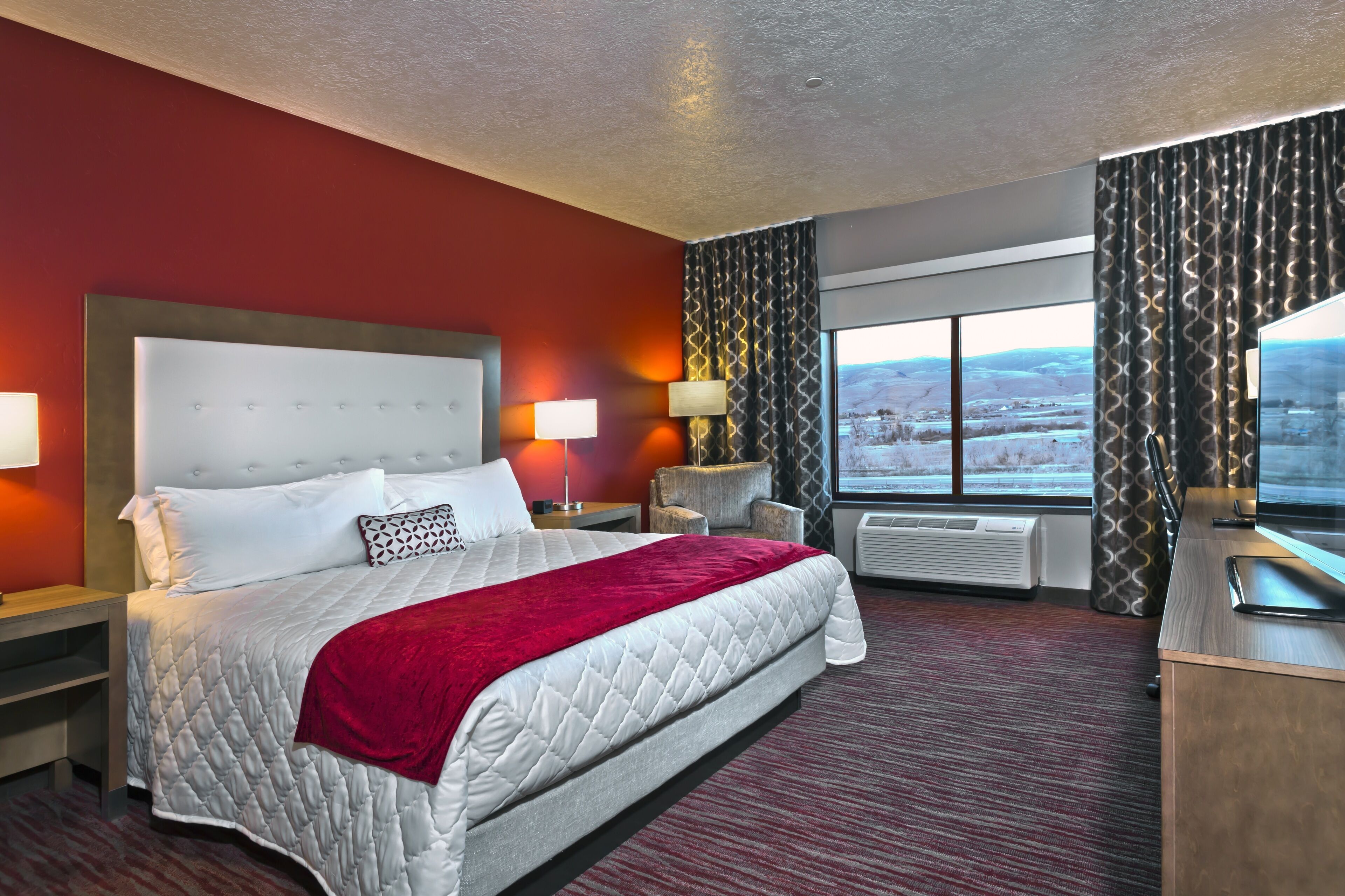 Bedroom view of Shoshone Rose Casino & Hotel