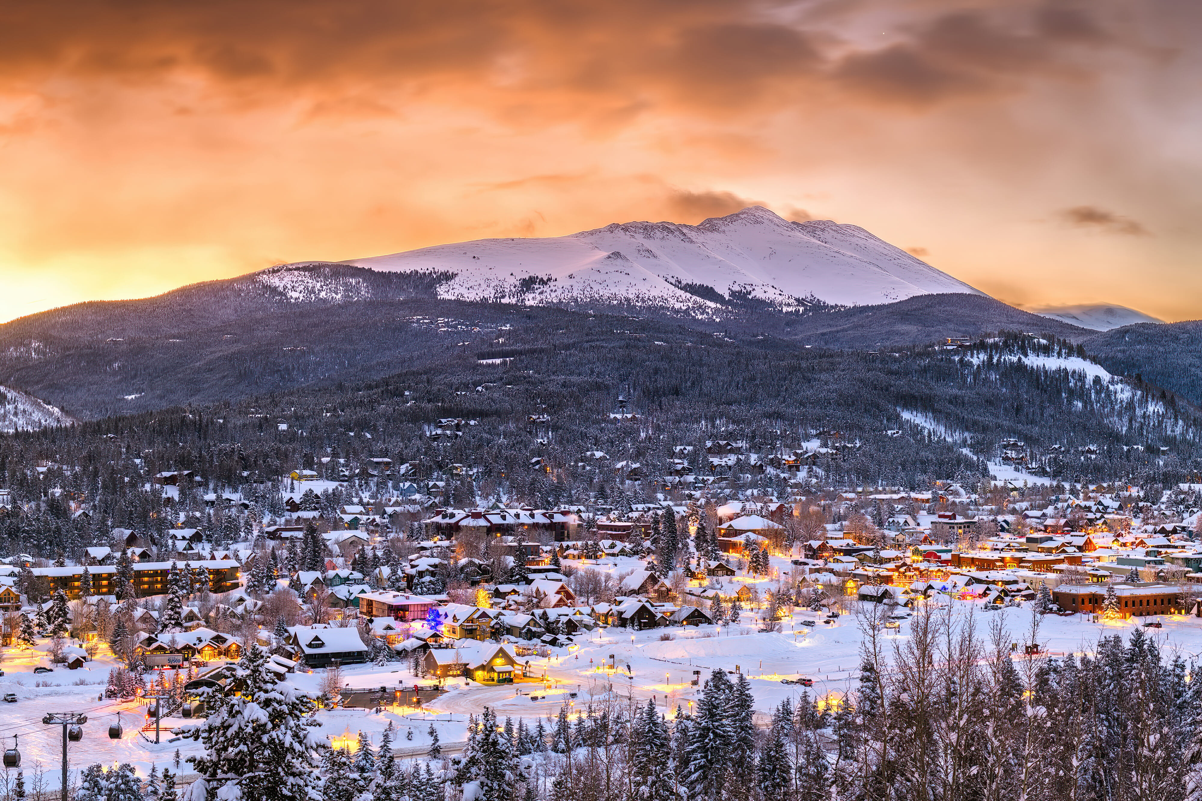 Breckenridge, Colorado, USA ski resort town skyline in winter