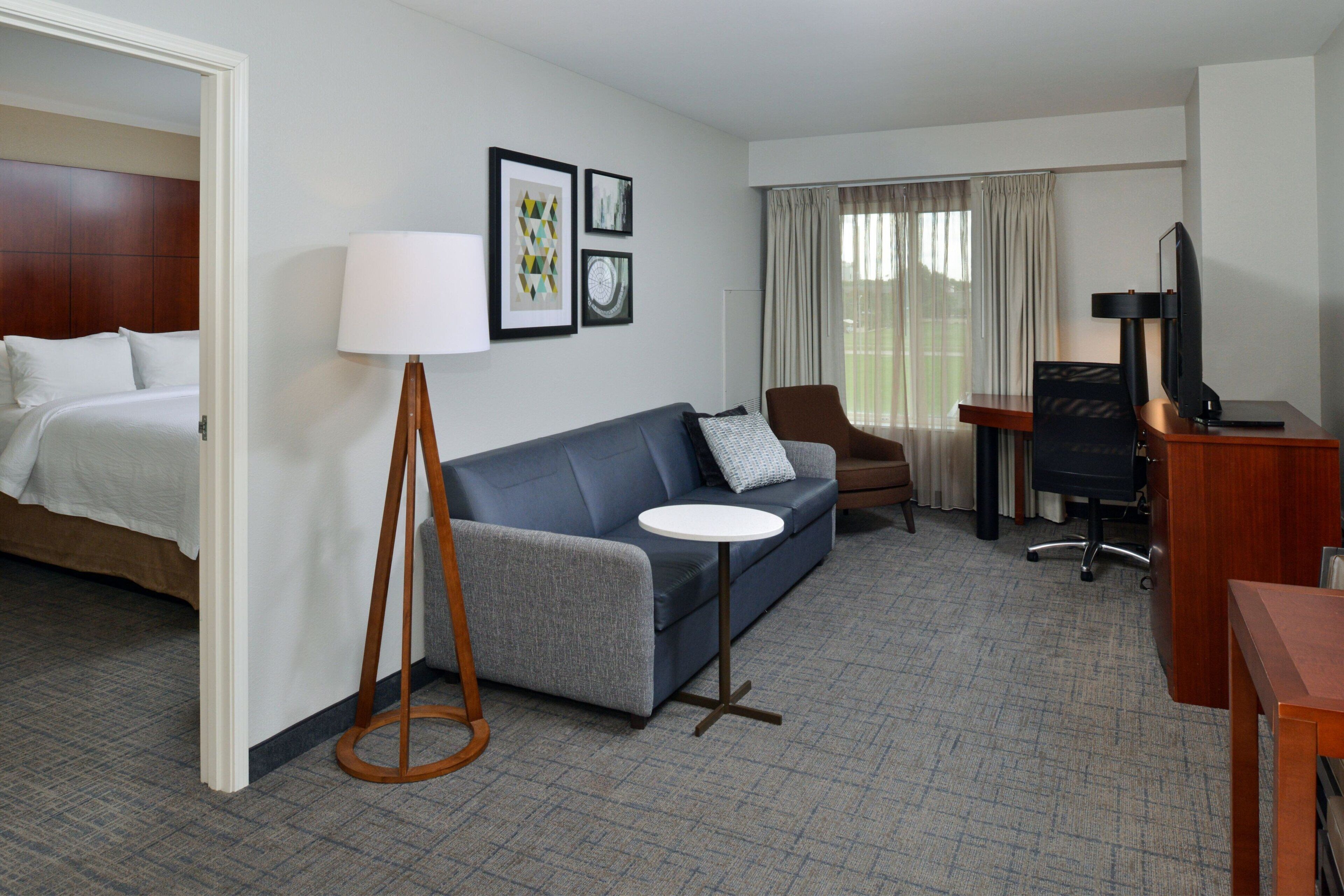 Living room view of Residence Inn by Marriott Springfield South