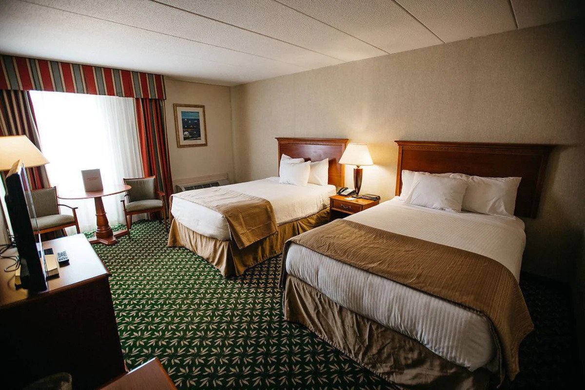 Bedroom view of Mystic River Hotel & Suites