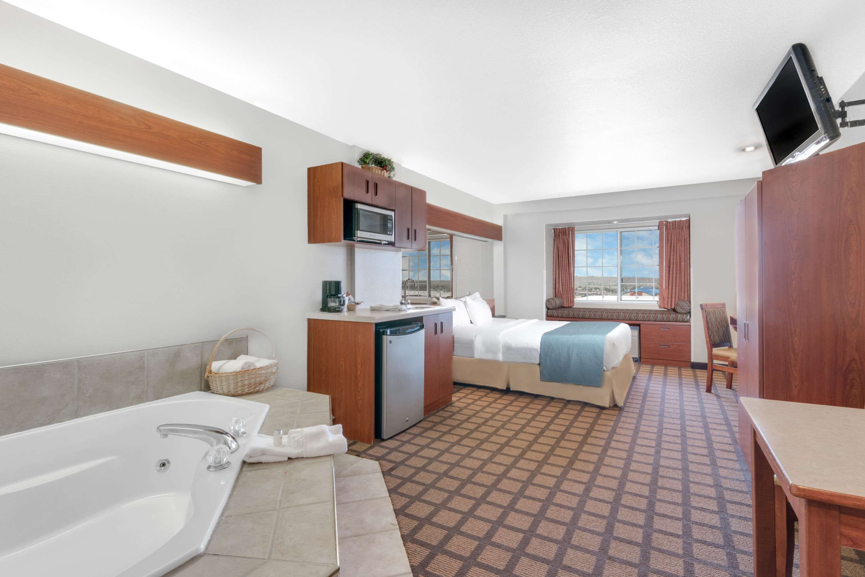 Bedroom view of Microtel Inn & Suites by Wyndham Rapid City