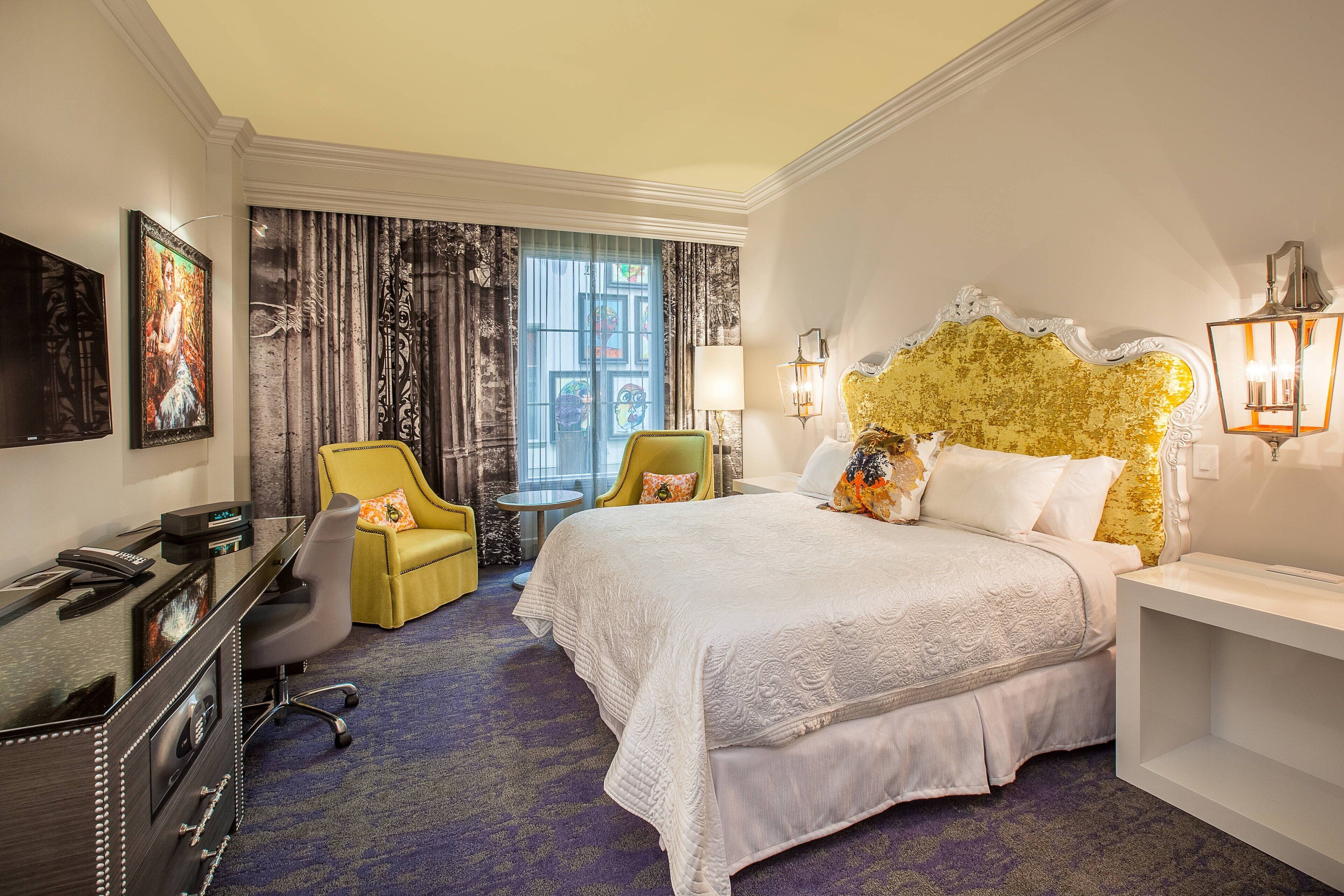 Bedroom view of Grand Bohemian Hotel Charleston Autograph Collection