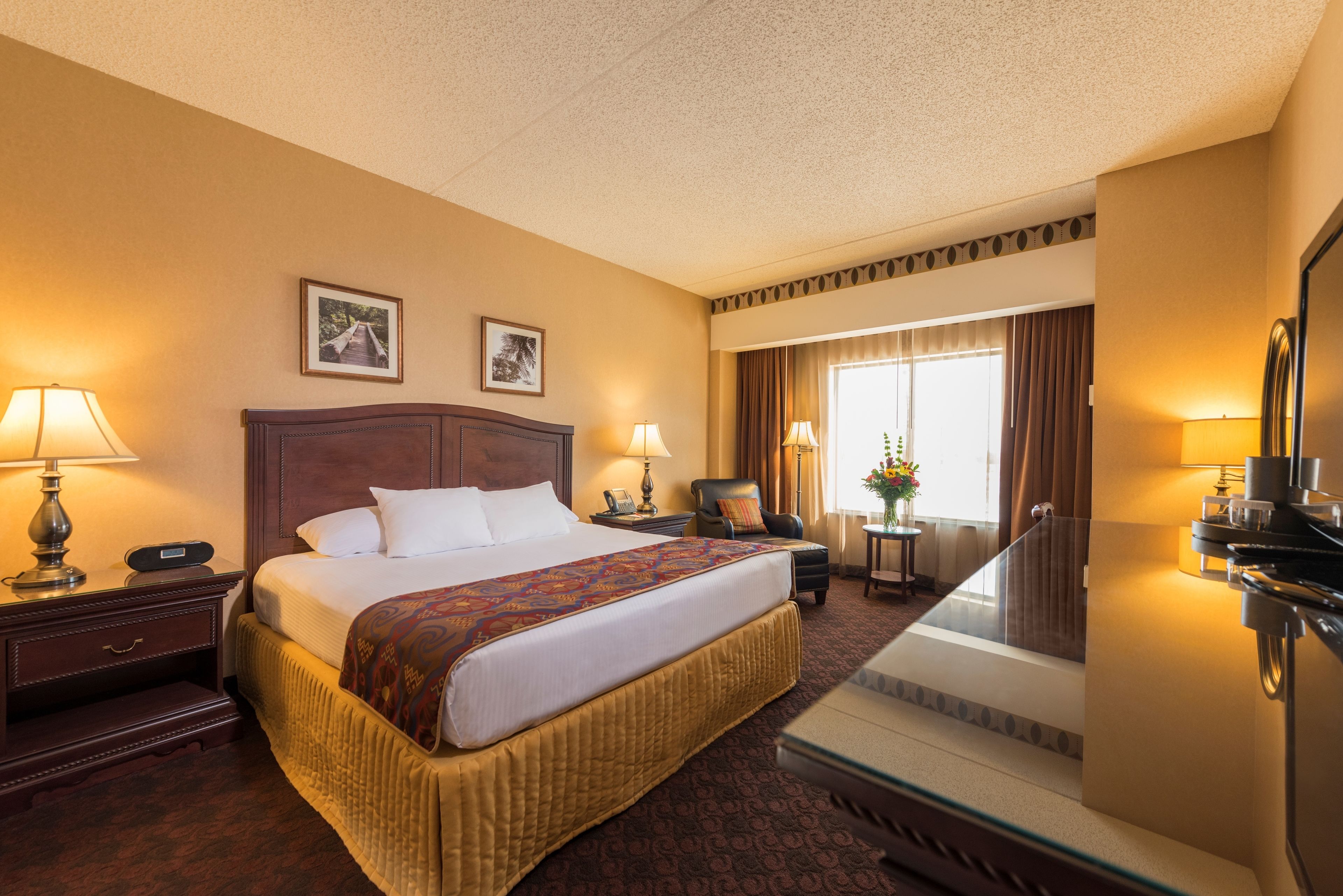 Bedroom view of Cherokee Casino & Hotel West Siloam Springs