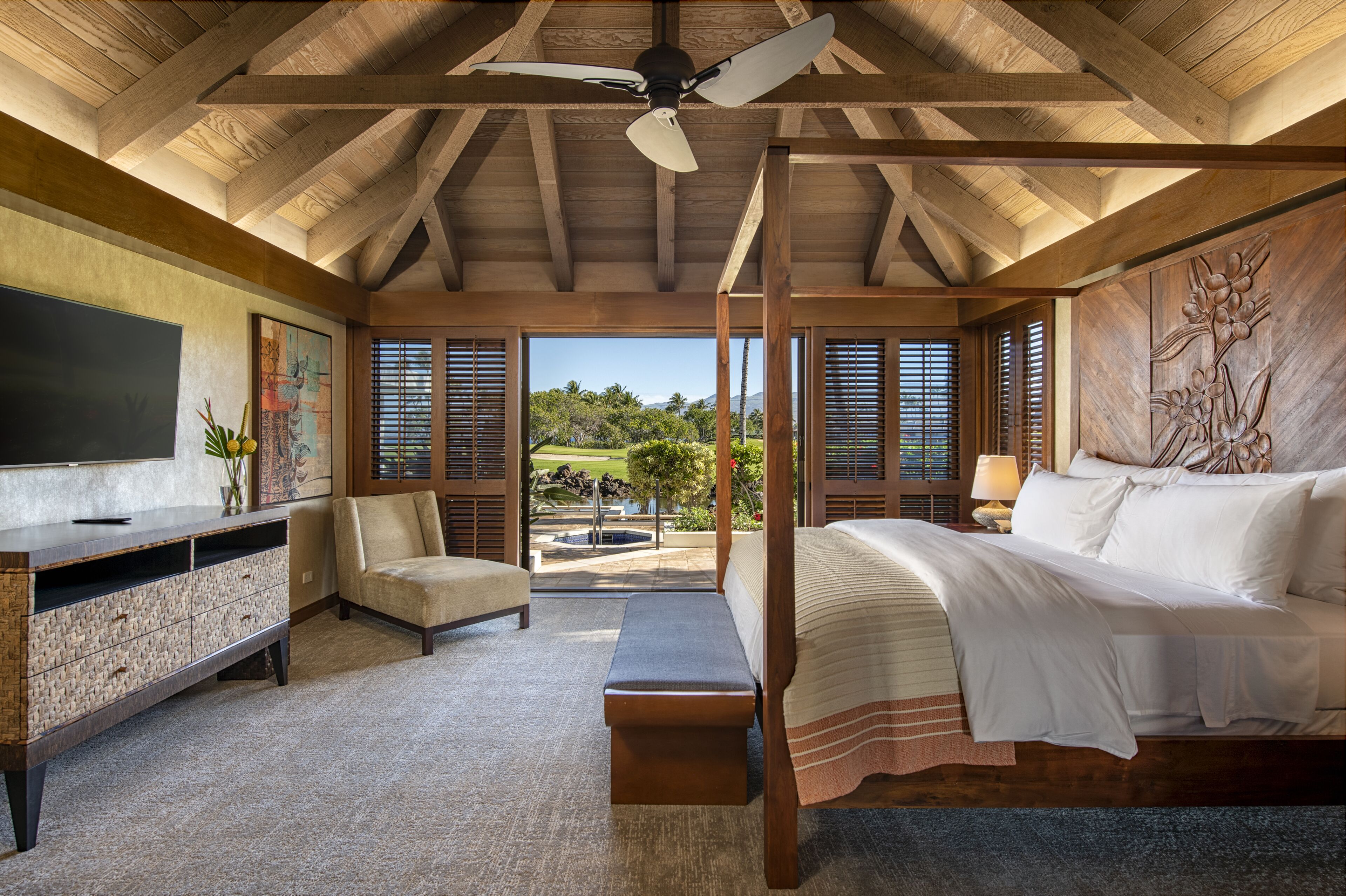 Bedroom view of Mauna Lani, Auberge Resorts Collection