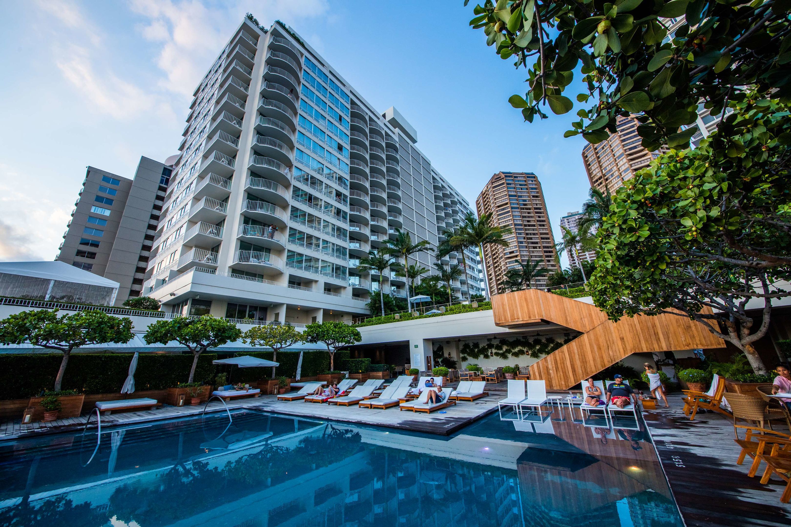 Pool view of Hilton Vacation Club The Modern Honolulu